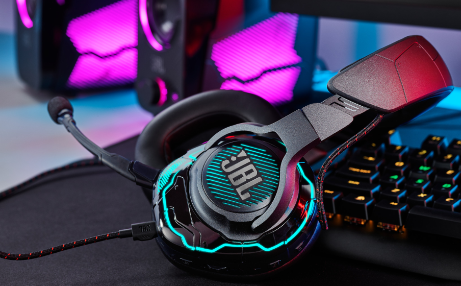 JBL Quantum ONE Speel in het hart van je game met de Hi-Res-gecertificeerde JBL QuantumSOUND Signature - Image