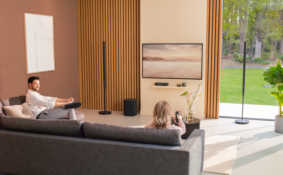 Harman Kardon Radiance 2400 Strak en opmerkelijk design - Image