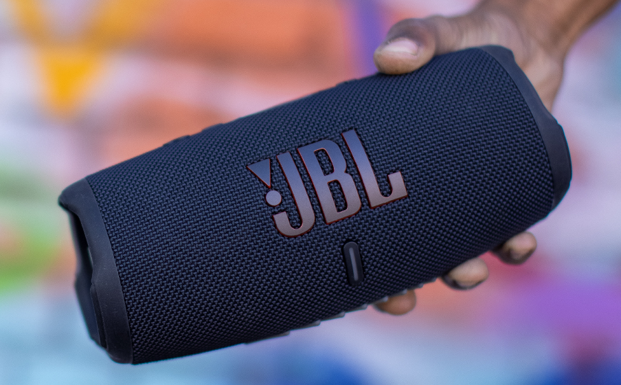 JBL Charge 5 Tomorrowland Edition 20 uur feesten - Image