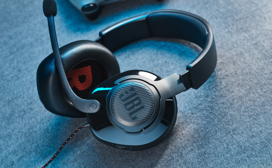 JBL Quantum 200 Speel nog langer dankzij het comfort van traagschuim - Image